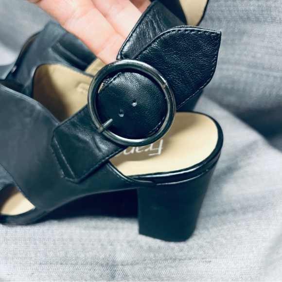 Franco Sarto Black Leather Block Heels Size 9 - Picture 5 of 7